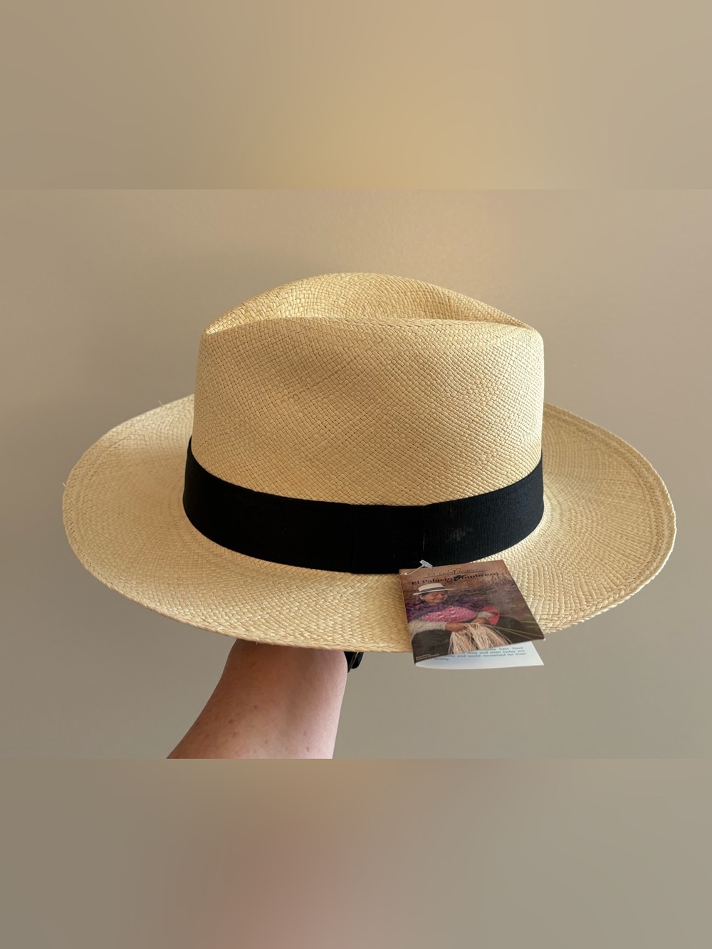 Classic El Guayacano Panama Hat - Picture 2 of 6